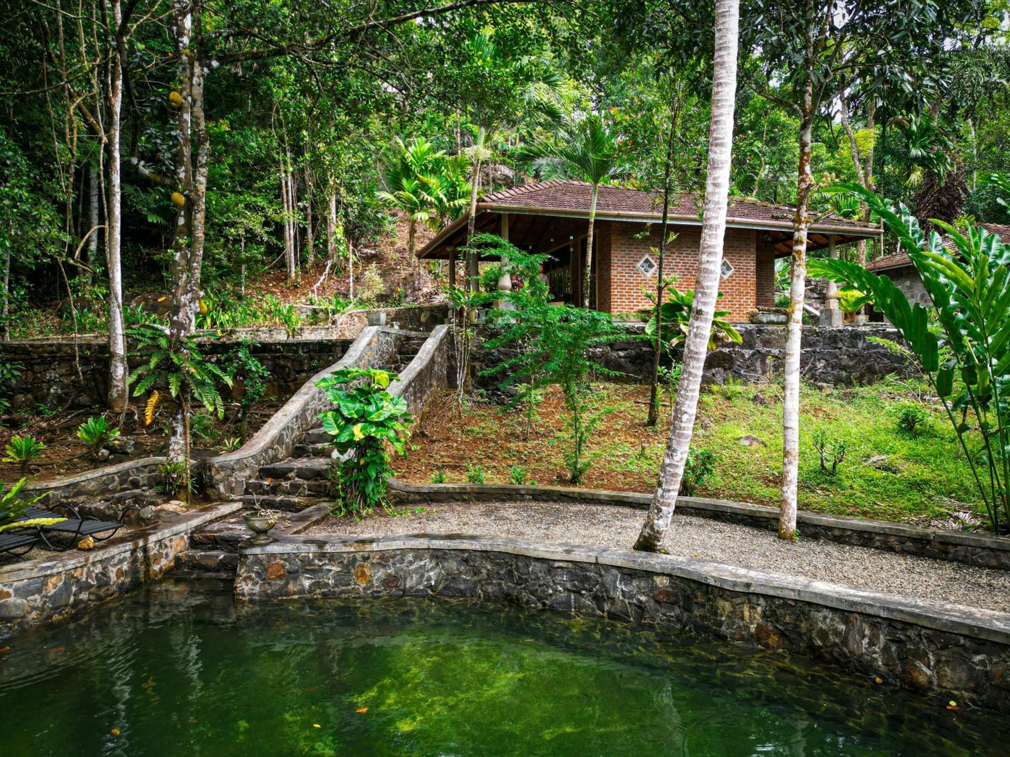 Singharaja Garden Agro Eco Lodge Pelawatta  Exterior foto
